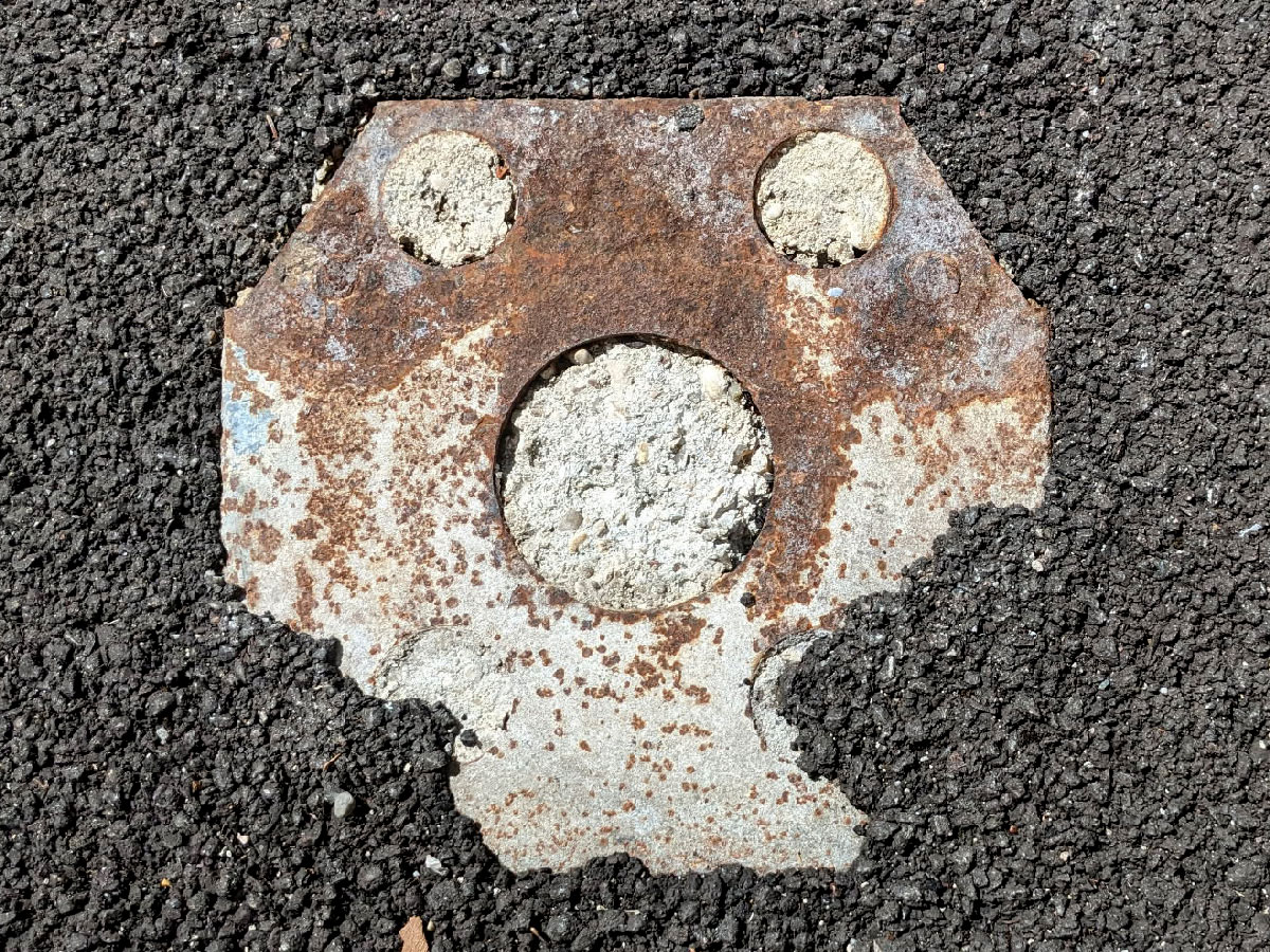 Dans le macadam