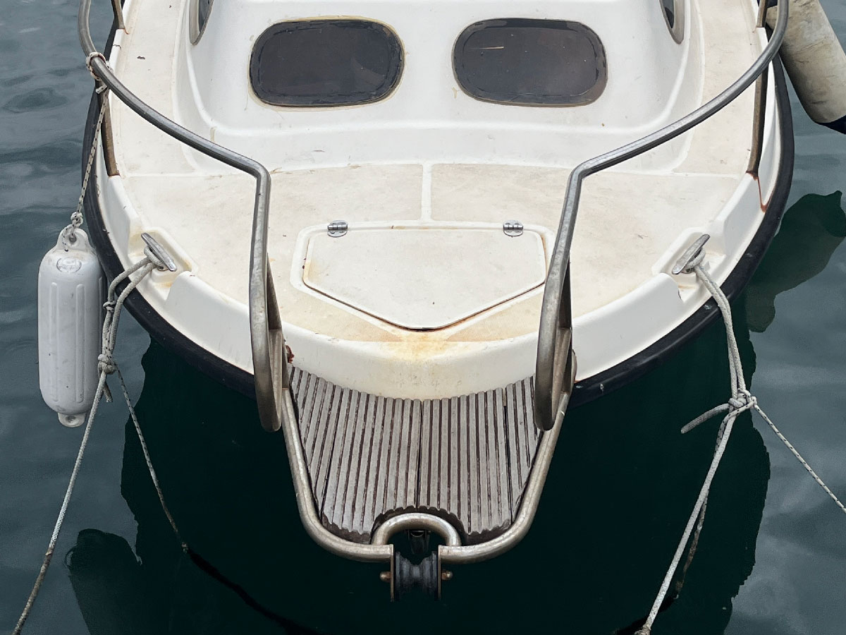 Le bateau près de Dubrovnic